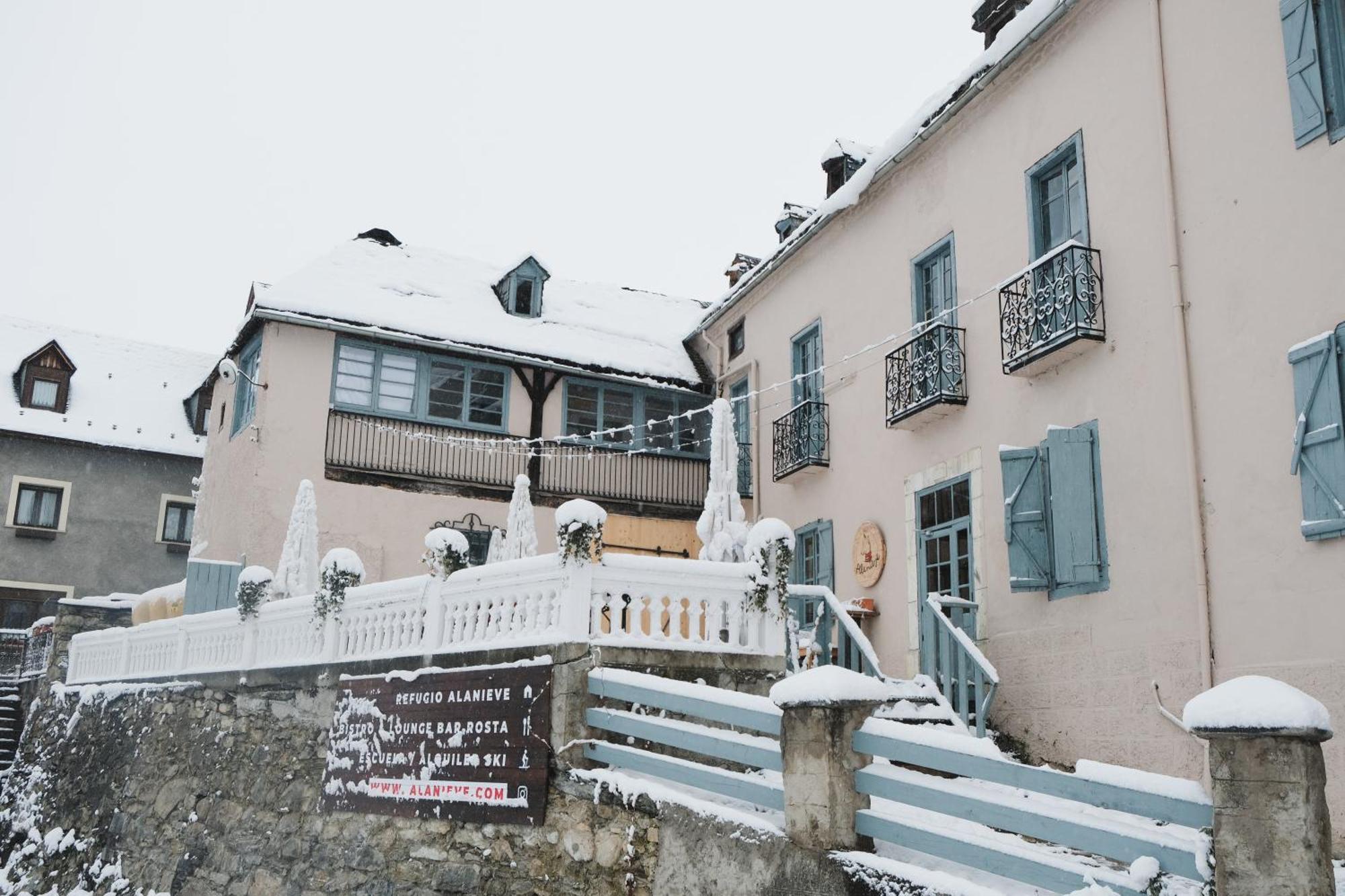 Hostel Baqueira - Refugi Rosta - Pyrenmuseu Salardú Exterior foto